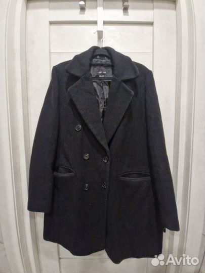Димесезонное пальто