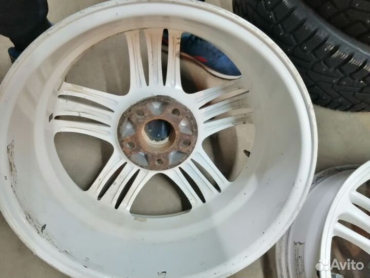 17 белые литые диски на иномарку 5/114,3