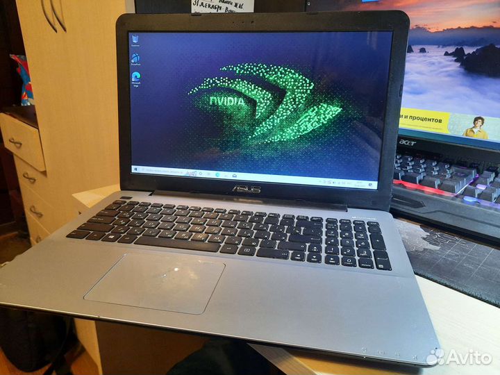 Ноутбук nvidia 940m/ i3/ ssd