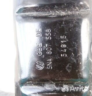 VW Tiguan 17 Усилитель бампера заднего