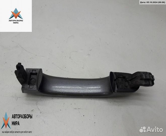 Ручка наружная задняя левая Volkswagen Touran 2004