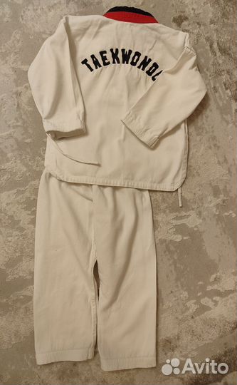 Форма для тхэквондо. Добок для тхеквондо