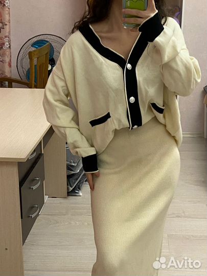 Юбка с кардиганом костюм