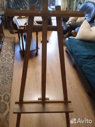 Продам мольберт