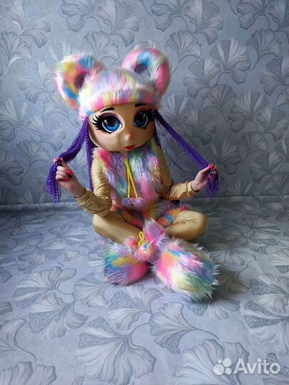 Кукла Ляля и серебряное шоу