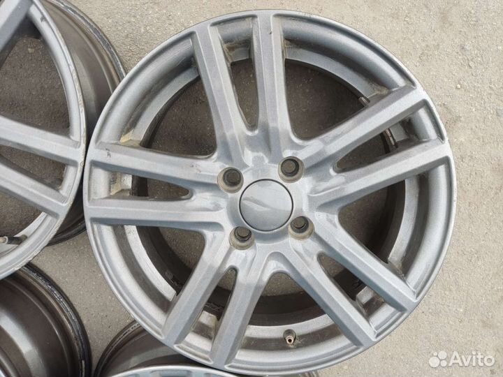 Tech Line 529 6xR15 4x100 ET40 DIA60.1