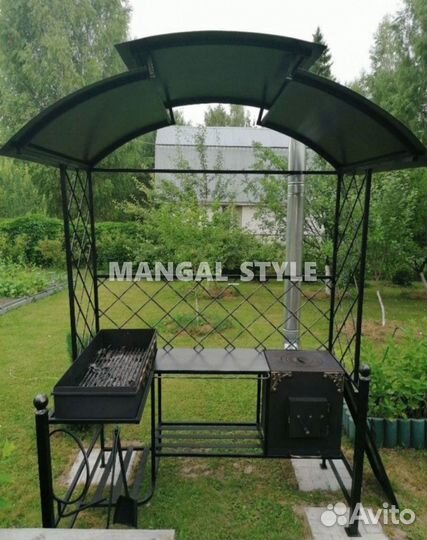 Мангал с крышей