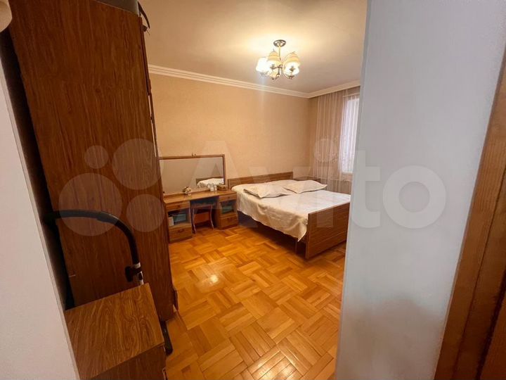 2-к. квартира, 55 м², 5/5 эт.