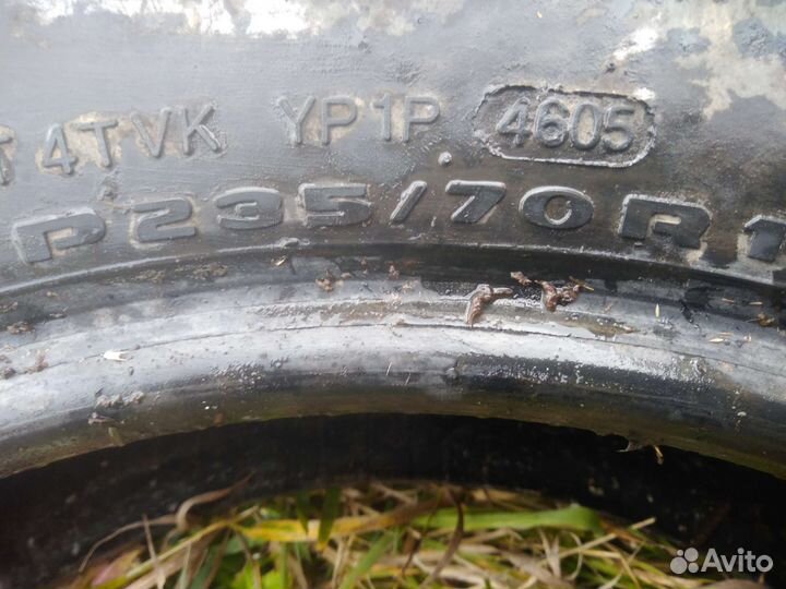 Goodyear Wrangler AT/R 265/75 R16