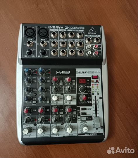 Микшерный пульт xenyx1002usb
