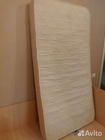 Детская кровать от 3 лет с бортиками