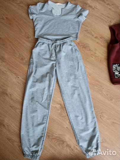 Костюм женский