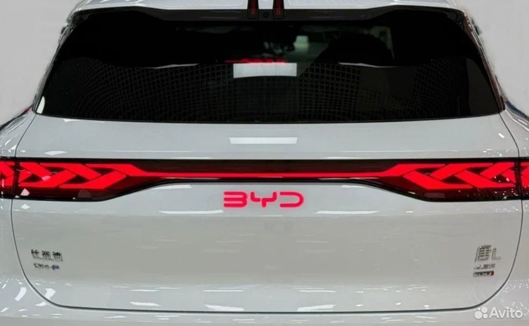 Крышка багажника BYD Tang L