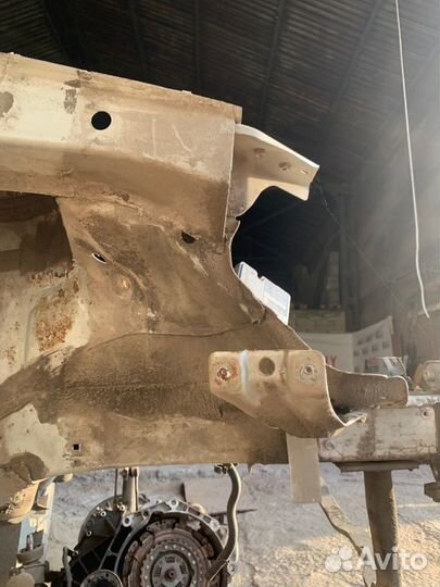 Лонжерон передний правый Volkswagen Golf A6 BSE