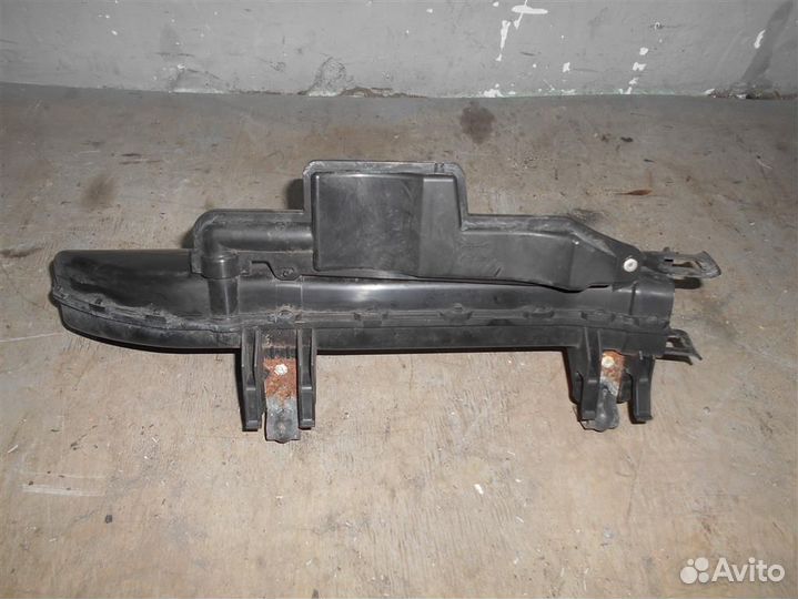 Воздухозаборник (наружный) от Mazda Mazda 3 (BL)