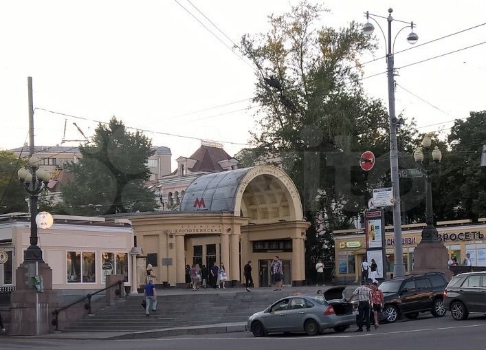 Комната 25 м² в 4-к., 8/8 эт.