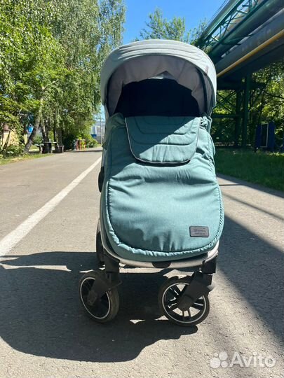 Коляска для новорожденных