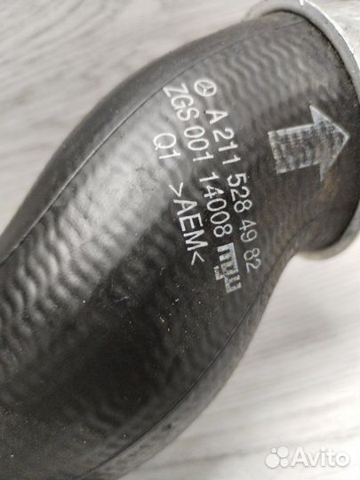 Патрубок интеркулера Mercedes E-Class W211 OM647