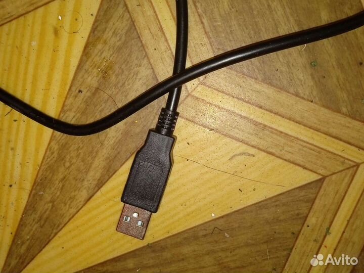 Игровой руль с педалями Sven