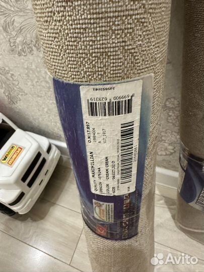 Новый Ковер турецкий с прикроватными ковриками