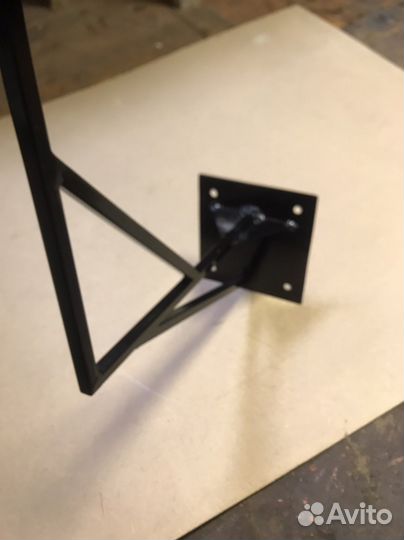 Кронштейн для антенны