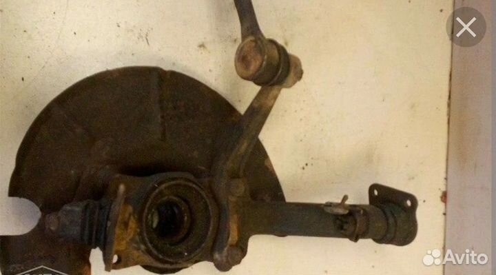 Поворотный кулак на Ниву