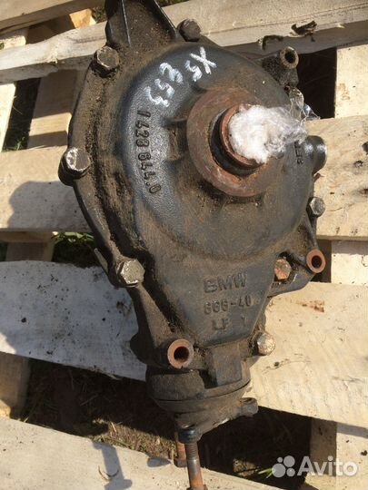 Редуктор переднего моста