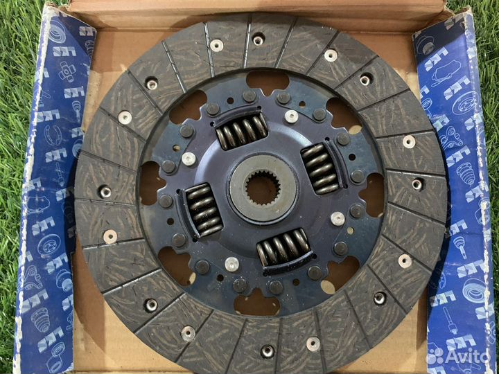 Диск сцепления Volkswagen Transporter T3