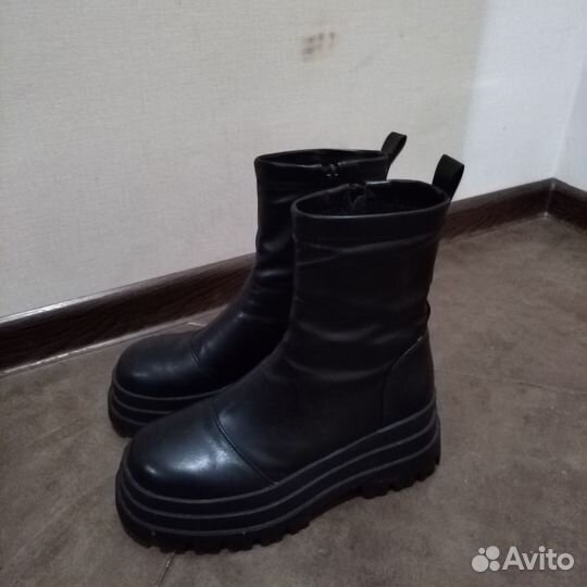 Сапоги женские