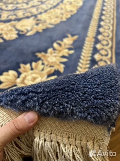 Ковер шерстяной