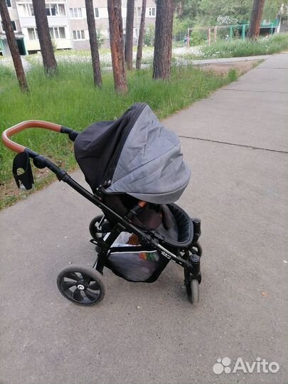 Прогулочная коляска бу