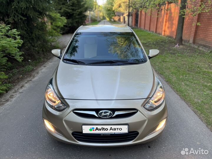 Hyundai Solaris 1.4 AT, 2011, 179 000 км