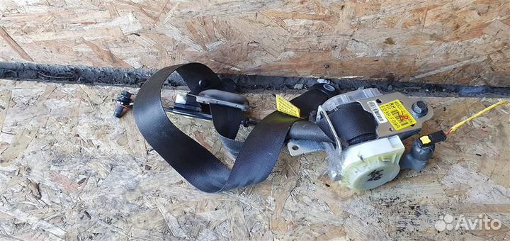 Ремень безопасности передний правый Hyundai i30 2