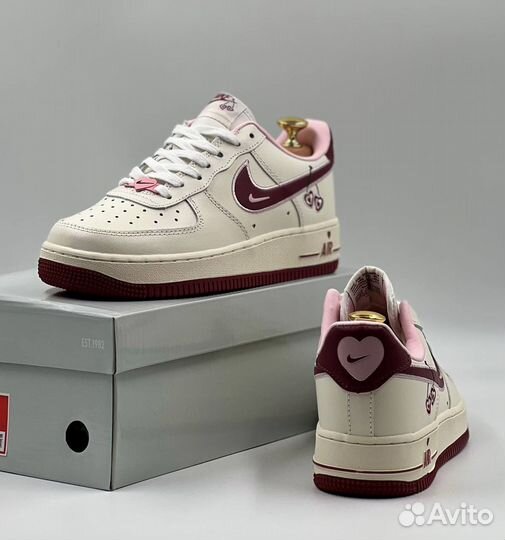 Кроссовки Nike Air Force 1 Low wmns