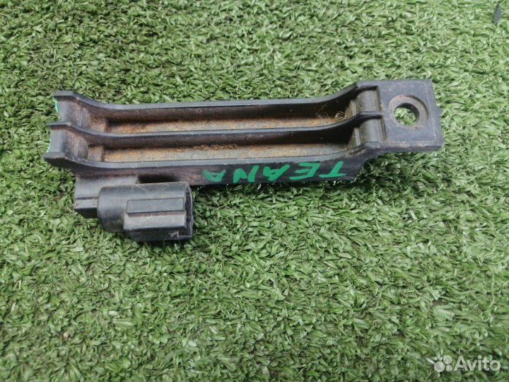 Антенна Nissan Teana J32