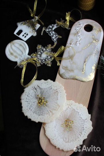 Доска для сервировки, с эпоксидной смолой