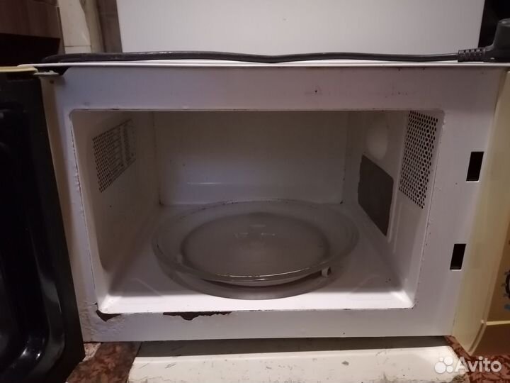 Микроволновая печь supra