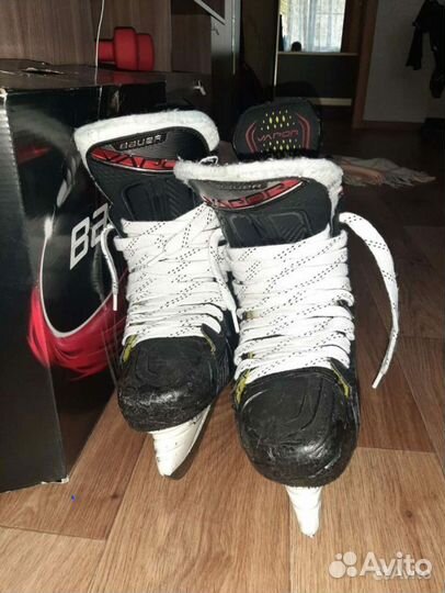 Хоккейные коньки bauer
