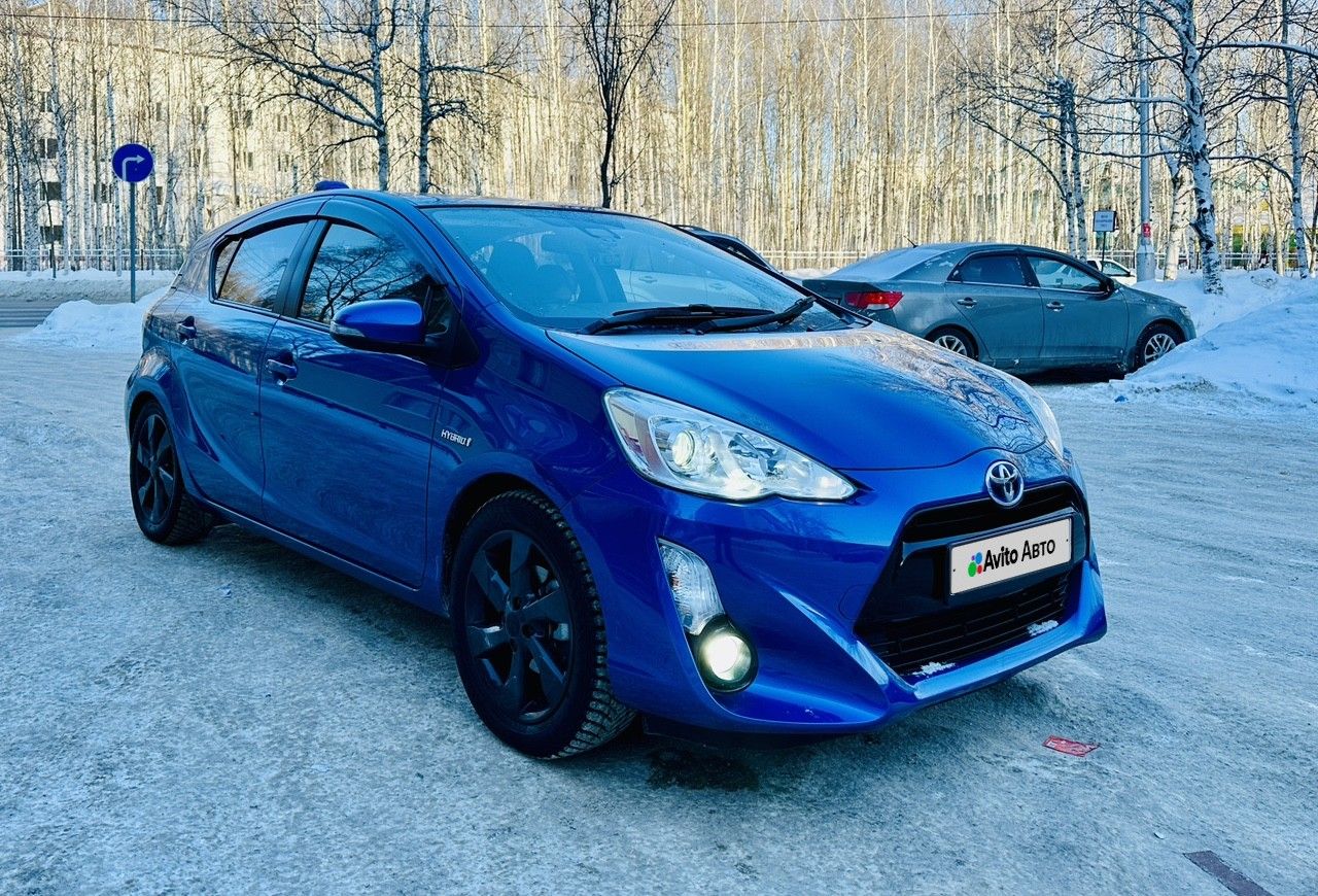 Toyota Aqua: фото из отзыва