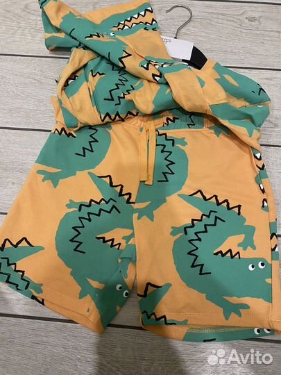 Костюм новый для мальчика hm 128