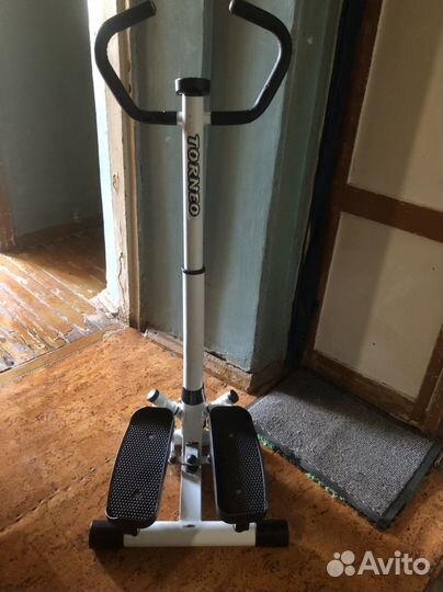 Тренажер степпер torneo