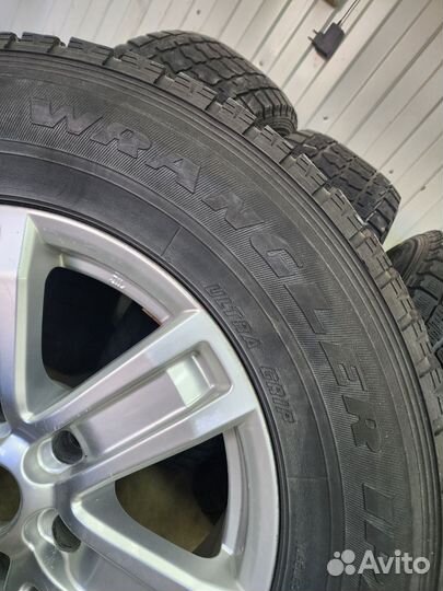 Goodyear Wrangler IP/N 265/65 R17 112Q