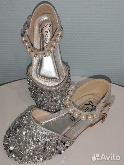 Туфли праздничные для девочки