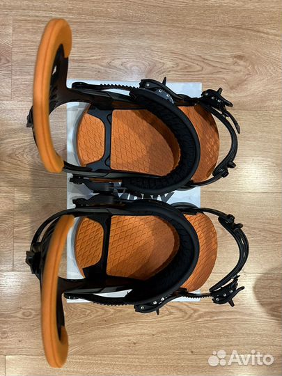 Крепления для сноуборда union