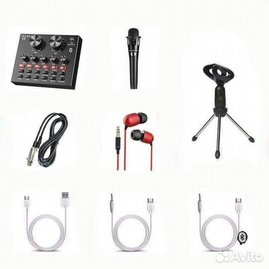 Студийный комплект в чемодане с звуковой картой V8