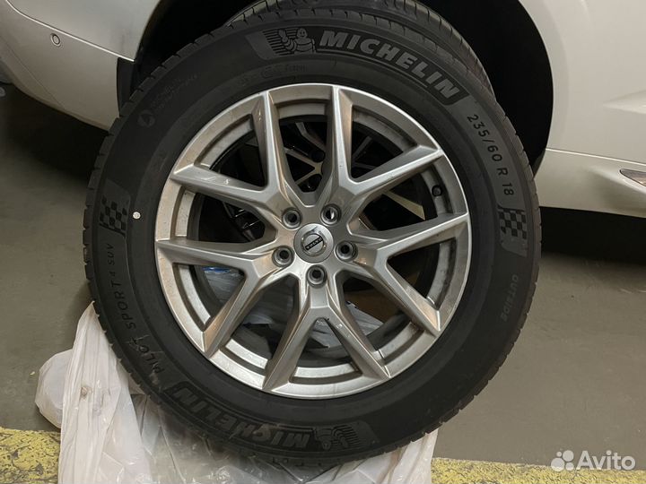 Колеса на volvo xc60 235/60 R18 Лето