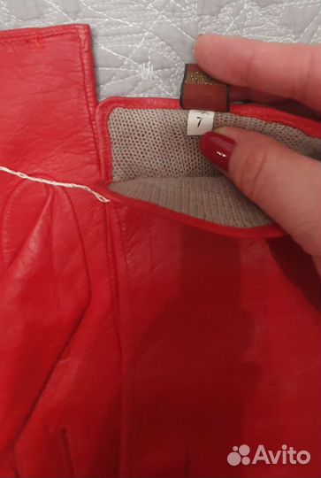 Перчатки женские кожаные новые