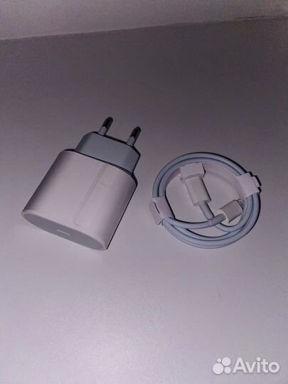 Быстрая зарядка iPhone с кабелем