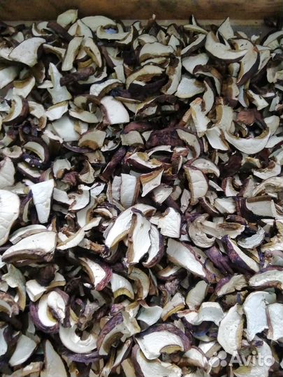 Грибы высушенные (белые грибы)