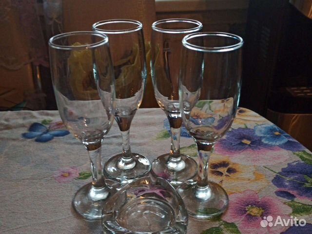 Бокалы для вина в подарок пепельница